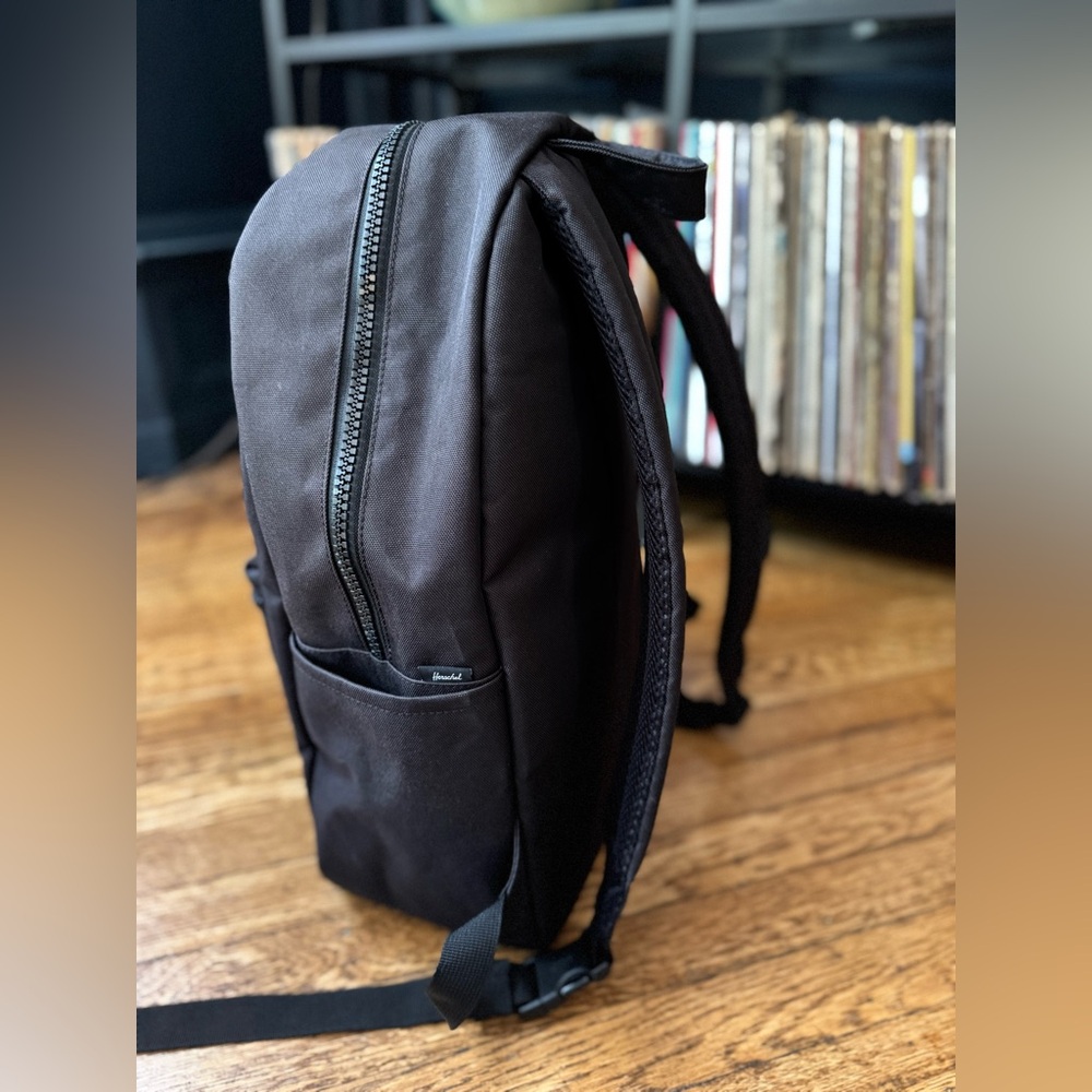 Herschel Black Settlement Backpack - 24L - Picture 2 of 7